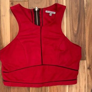 Red zipper up top